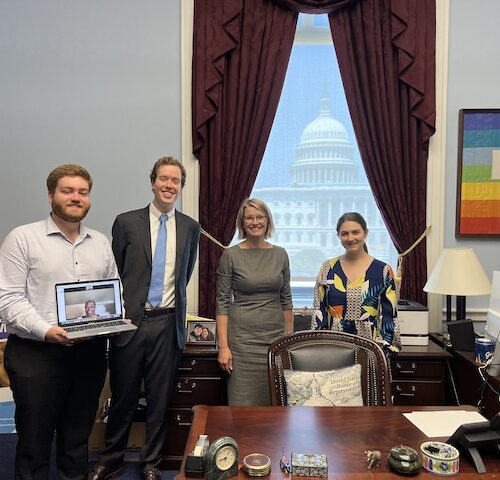 Briefing with Representative Schakowsky's (D-IL-9) Office
